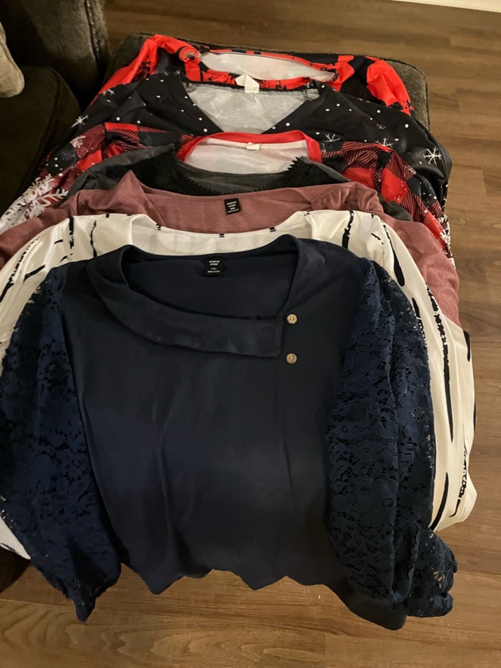 BIG BUNDLE CLOSET CLEANOUT